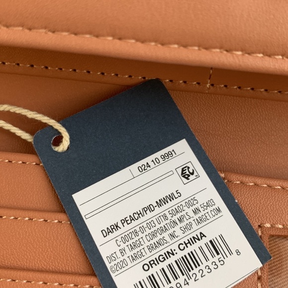 Universal Thread Trifold Wallet in Peachy Pink - Picture 9 of 12